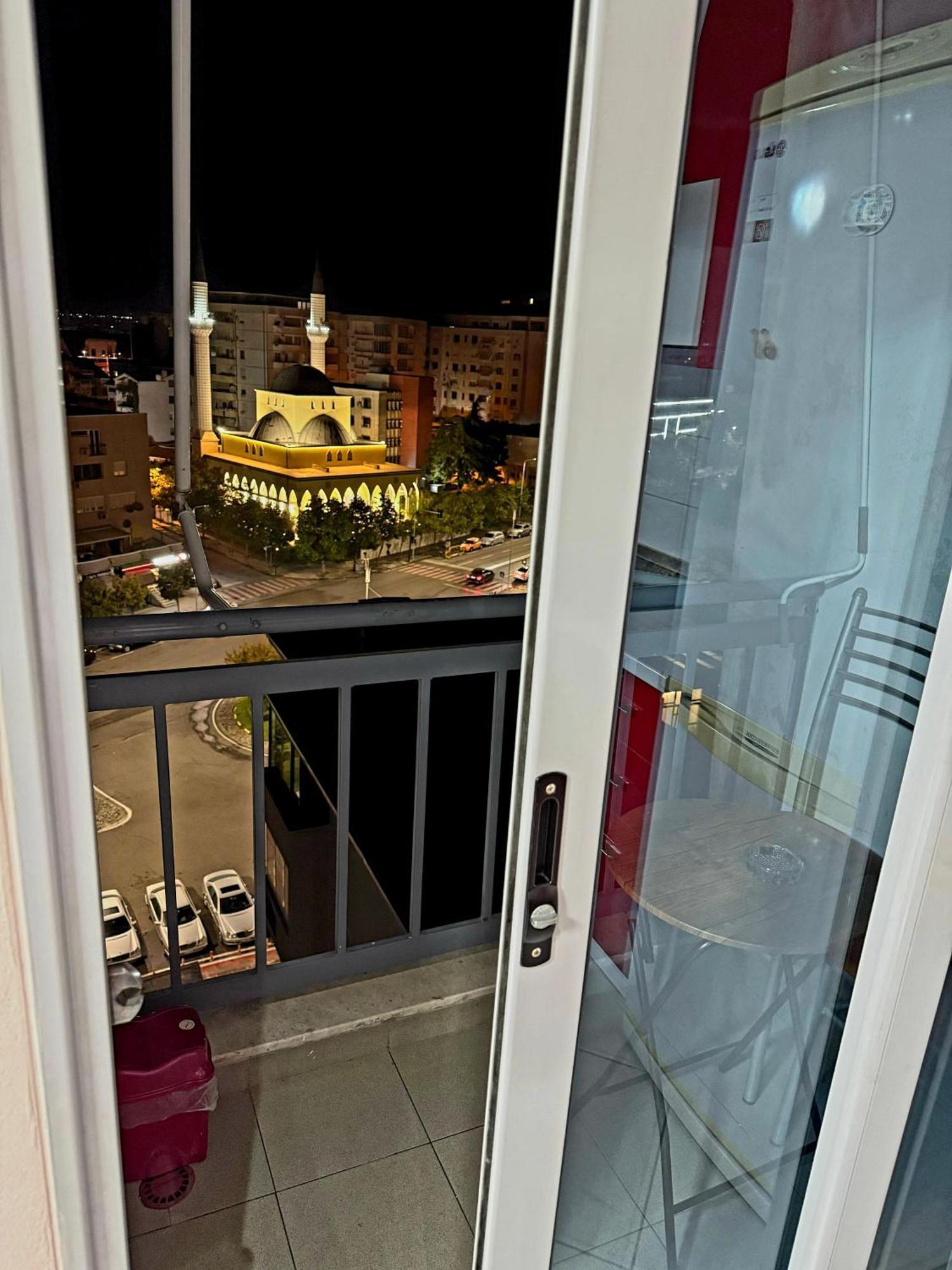 Amy'S Luxury Appartment Shkodër Exteriör bild
