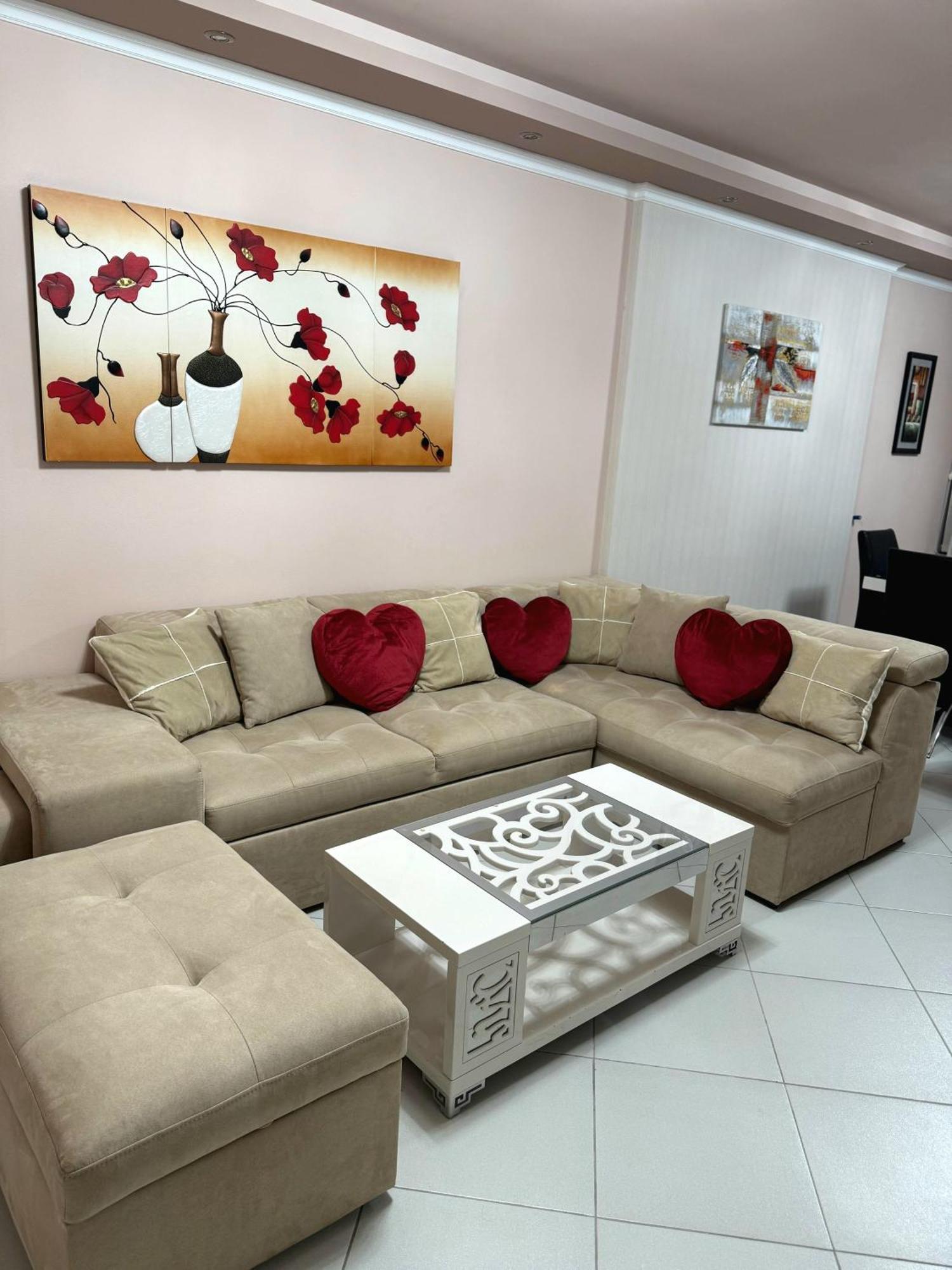 Amy'S Luxury Appartment Shkodër Exteriör bild