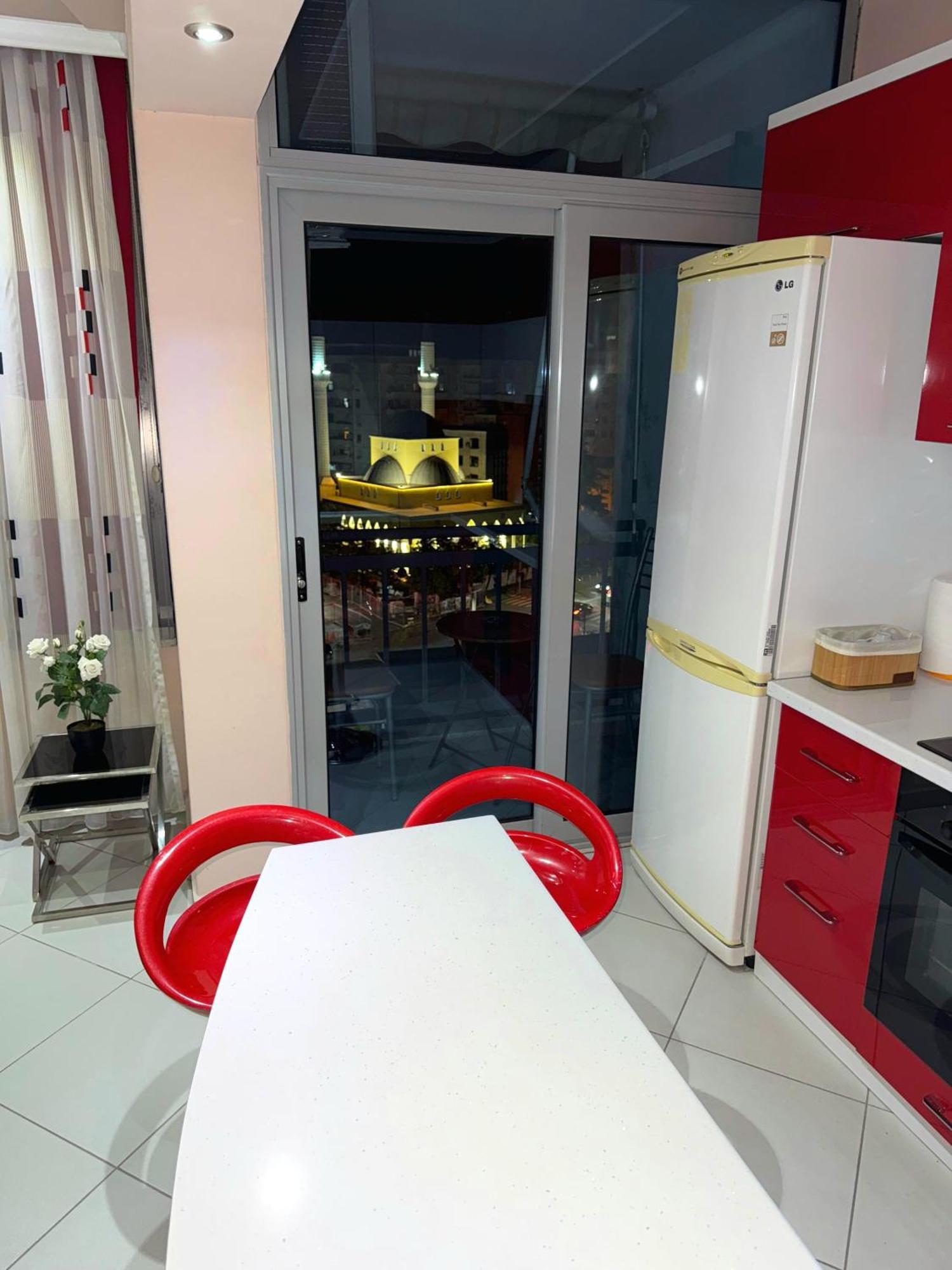 Amy'S Luxury Appartment Shkodër Exteriör bild